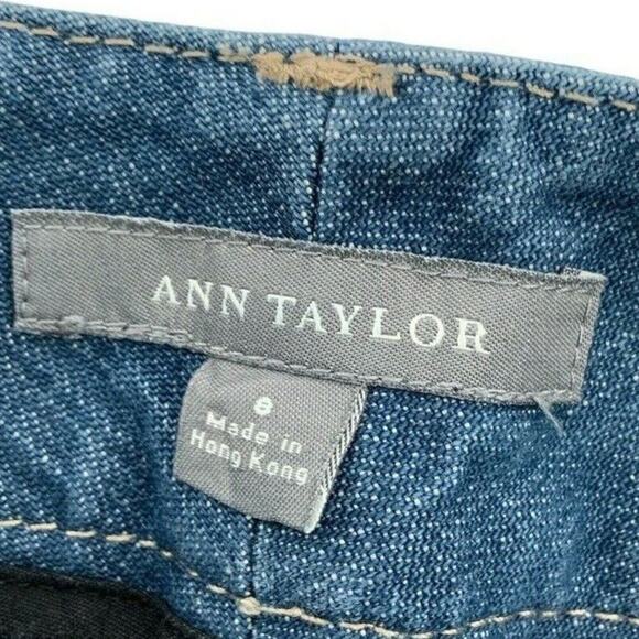 Ann Taylor Jeans Women's Size 8 Medium Wash Rolled Up Button Hem Pockets Denim - Picture 8 of 9